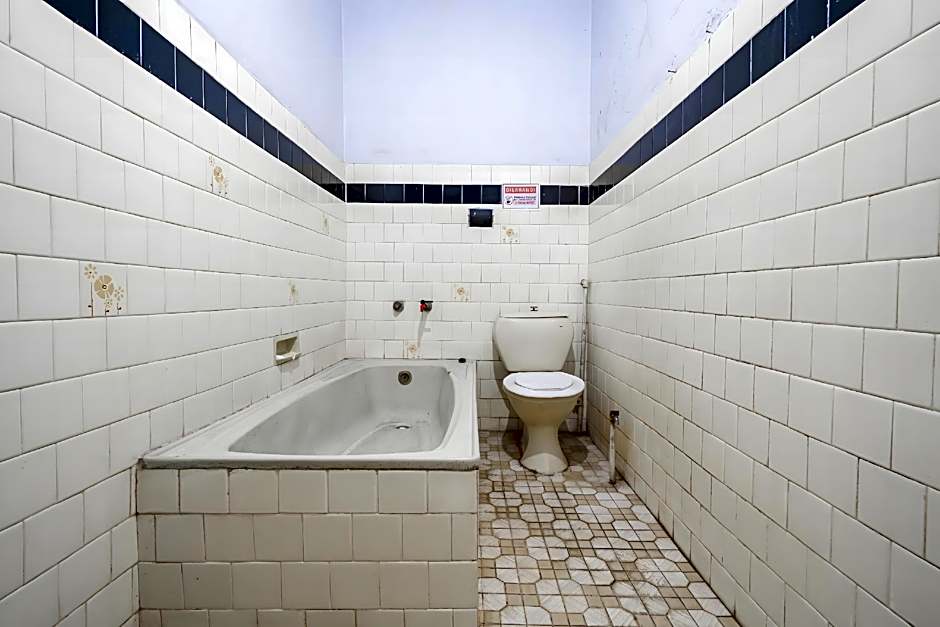 Capital O 93733 Hotel Linggarjati Kuningan