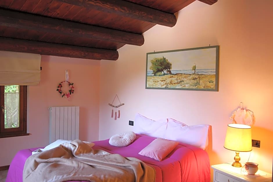 Casale Fontanile Bed and Breakfast