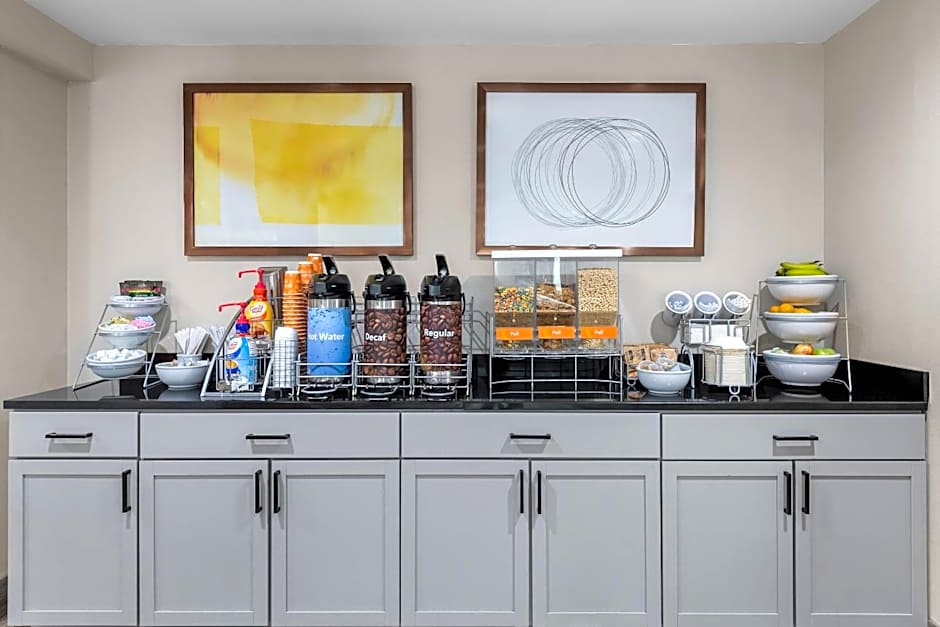 Comfort Suites Knoxville