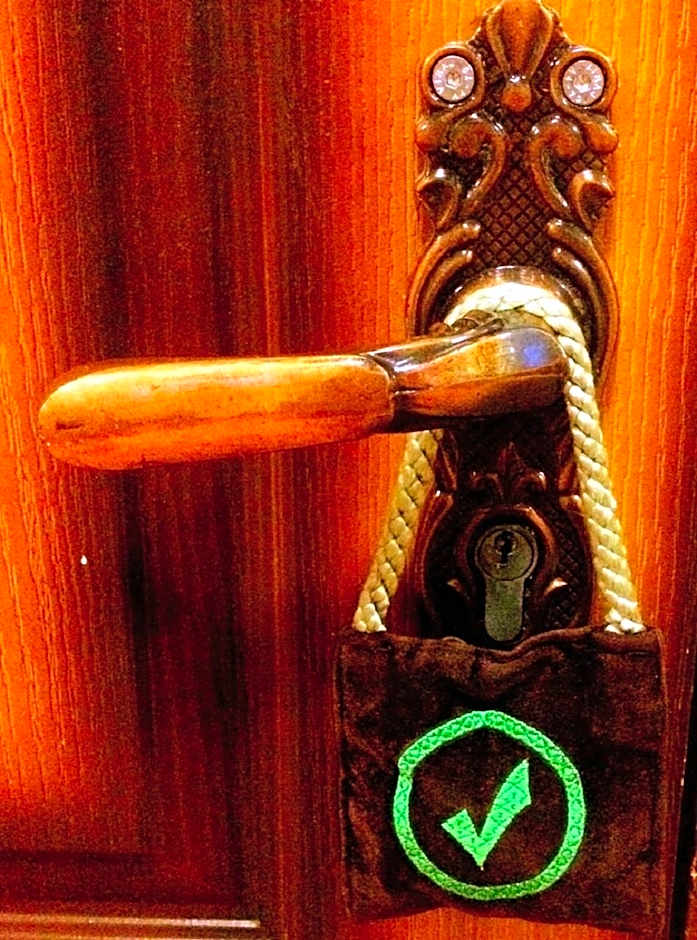 Üksik Rüütel Hotel