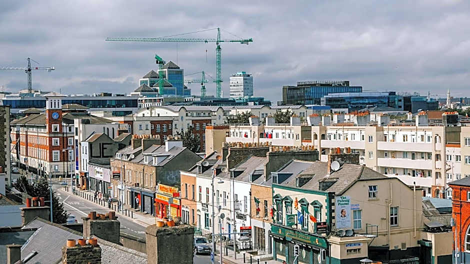 Pearse Street Suites