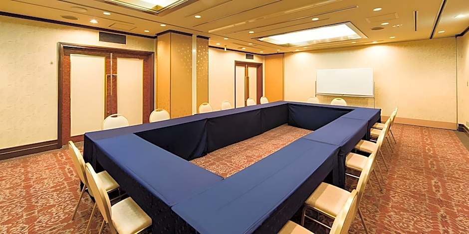 Hotel Claiton Shin Osaka