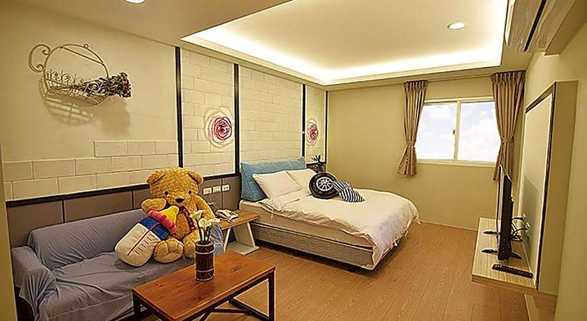 Jiaosi Twenty-one Hotspring Inn