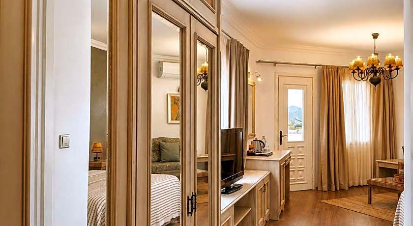 Torbahan Boutique Hotel & Beach Club