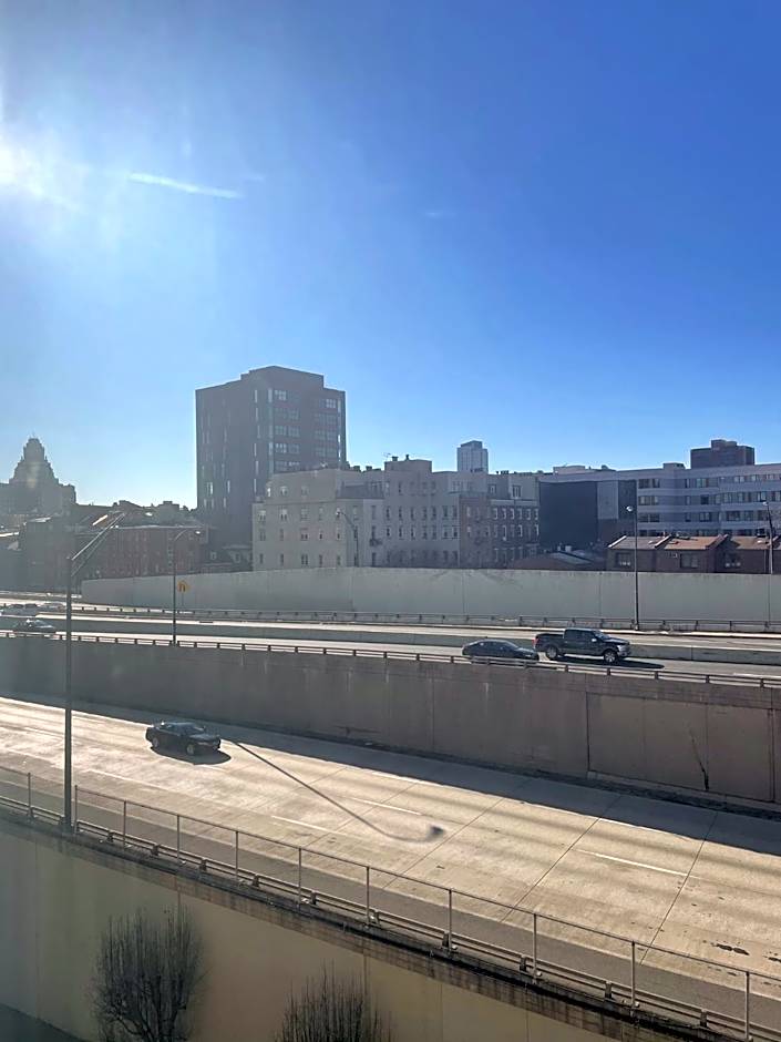 Holiday Inn Express Philadelphia Penns Landing By IHG