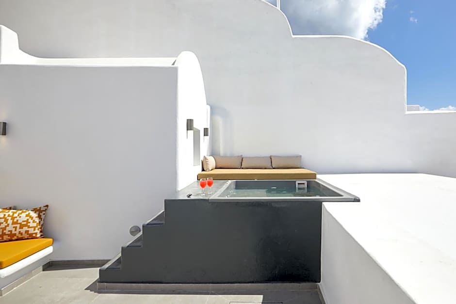 Allure Breeze Suites