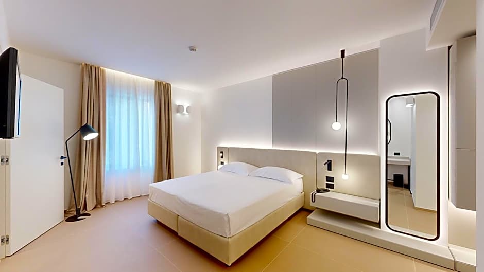 PRIMO OSTUNI HOTEL