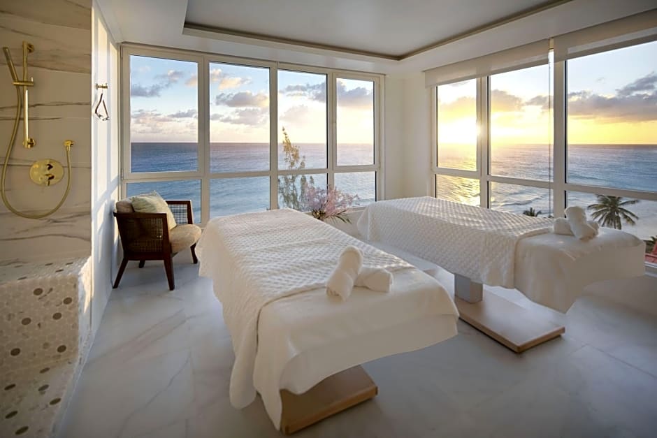 O2 Beach Club & Spa