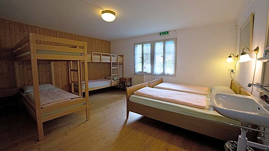 Leissigen Youth Hostel