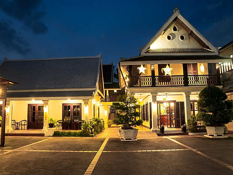 Houngvilai Hotel