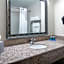 Holiday Inn Express Hotel And Suites Clinton By IHG