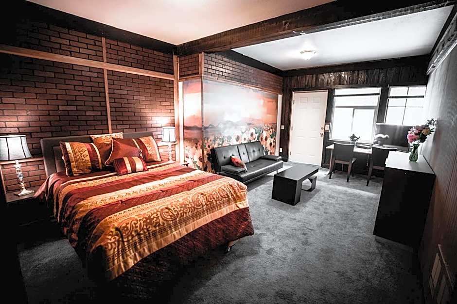 Gateway Inn & Cabins