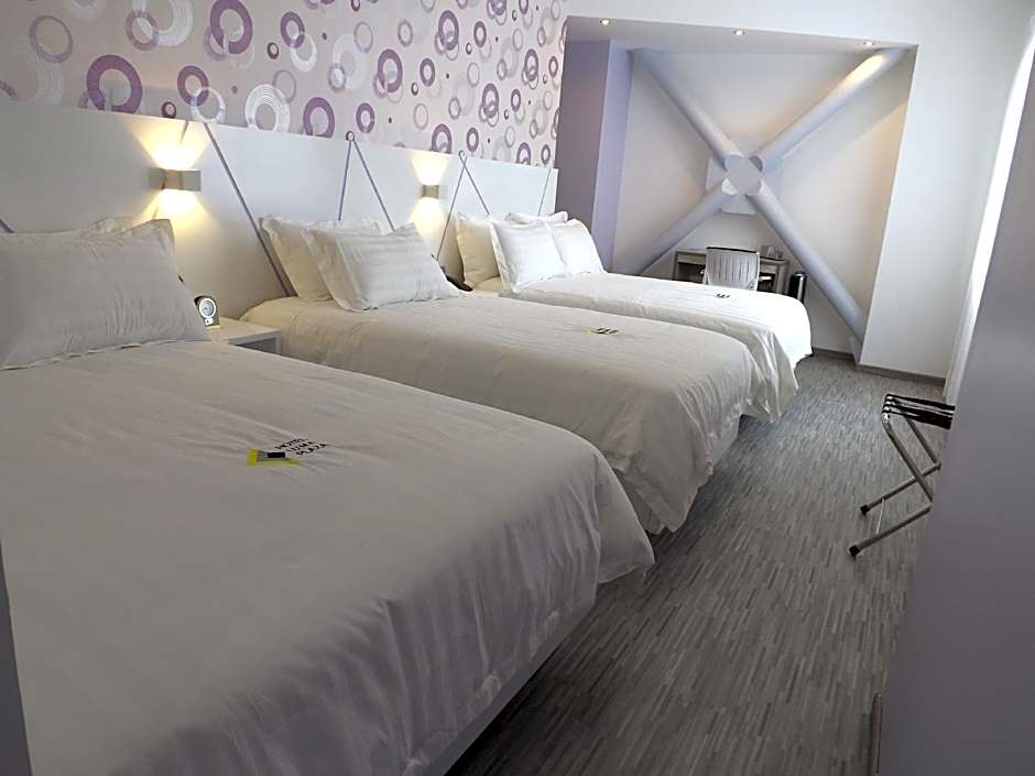LUMA PLAZA HOTEL