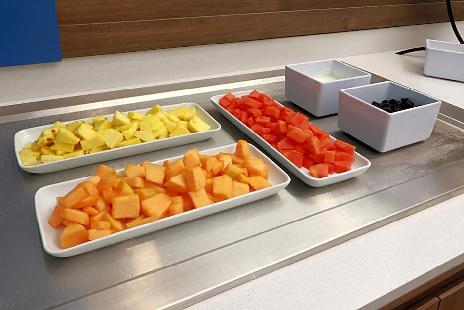 Holiday Inn Express - Monterrey - Fundidora By IHG