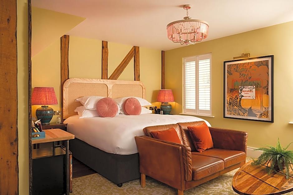 The Rabbit Hotel & Retreat