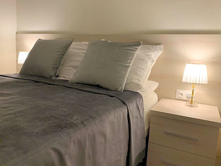 Aparthotel Koroni Home