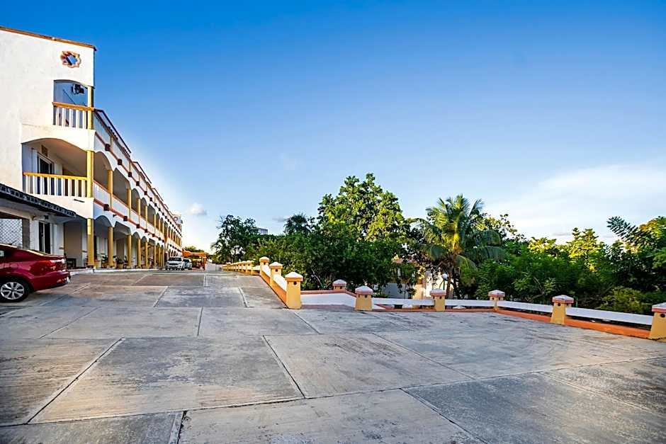 Capital O Oxtankah,chetumal bay