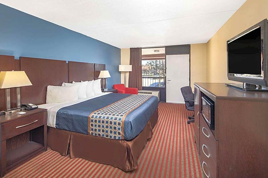 Travelodge by Wyndham Savannah Area/Richmond Hill