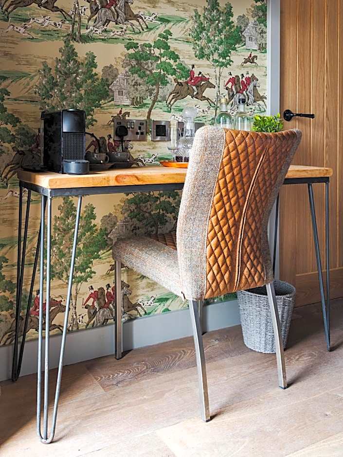 Hare and Hounds - Newbury