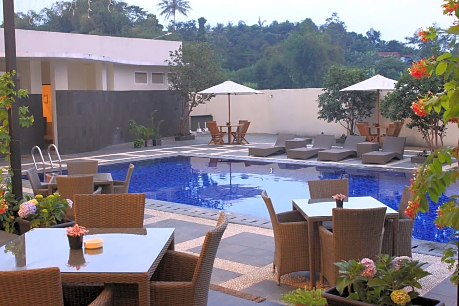 Horison Hotel Sukabumi