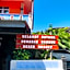 Penarak Bamboo Beach Motel