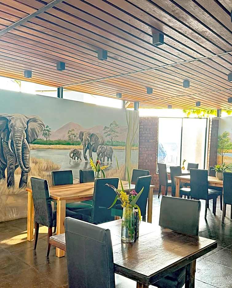 Paradise Creek Lodge