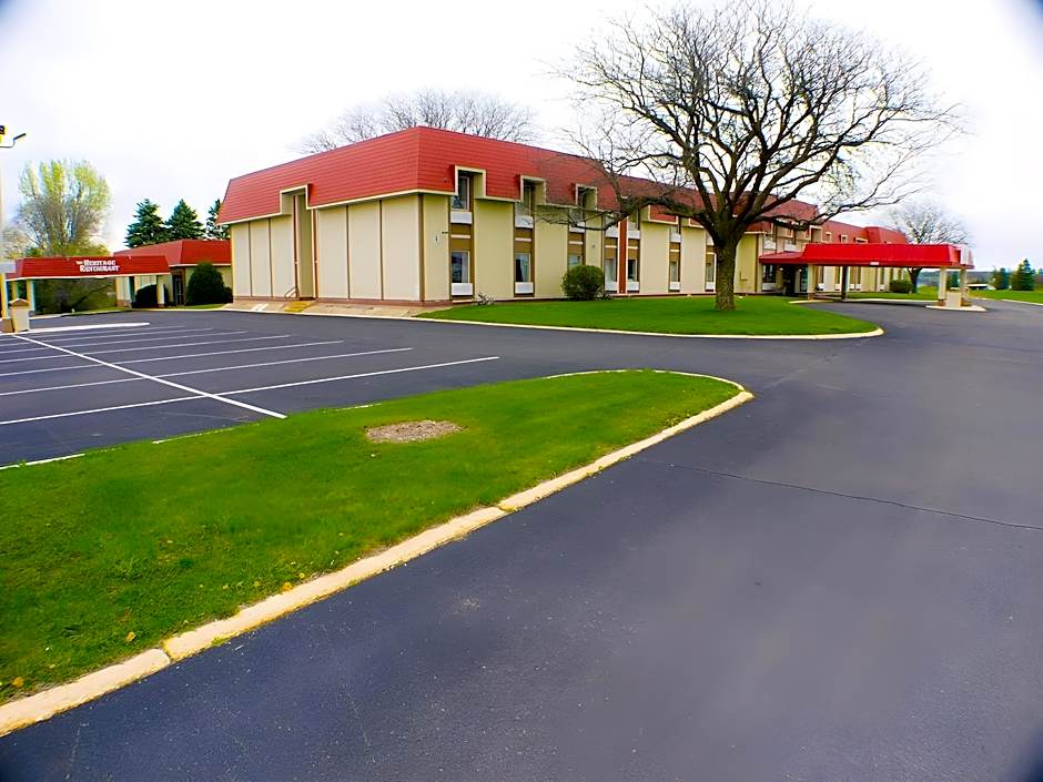 Albert Lea Inn and Suites