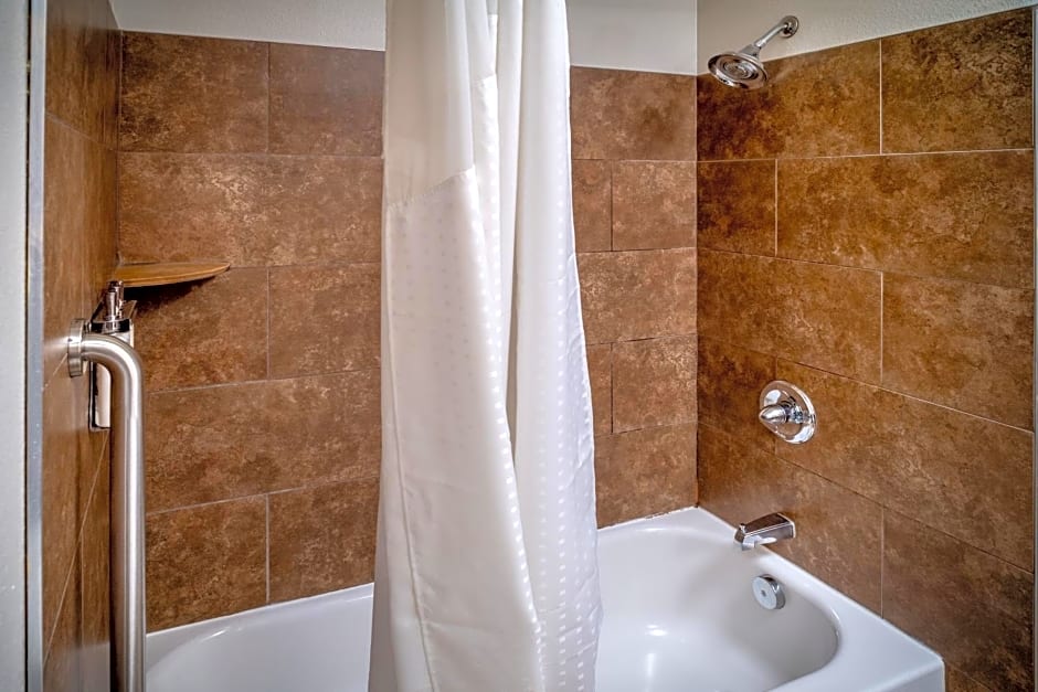 Holiday Inn Express & Suites Cross Lanes By IHG