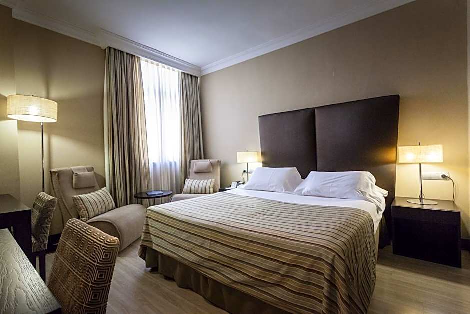 Photo 1 of 12 of Junior Suite