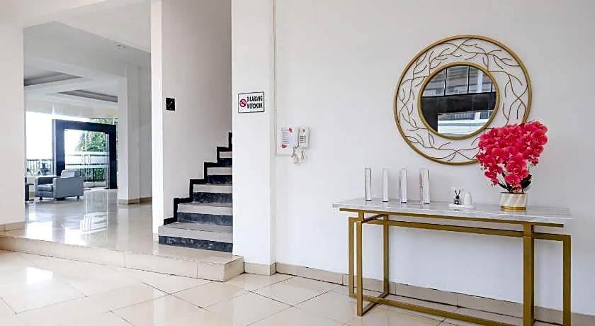 RedDoorz near Taman Rekreasi Selecta