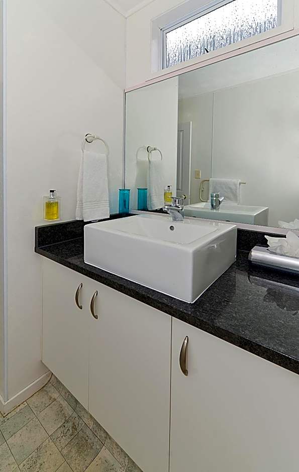 Palm Court Motor Inn