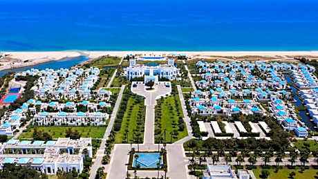 Banyan Tree Tamouda Bay