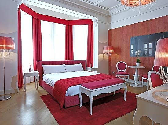 numa I Flow Rooms & Apartments