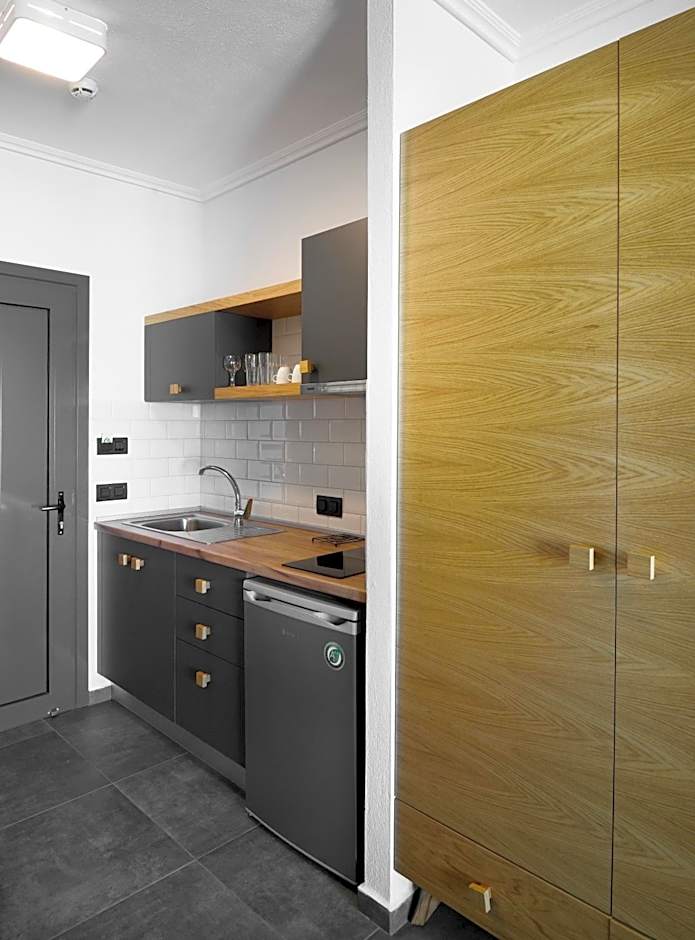 Botanica Luxury Suites