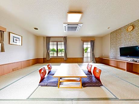 Superior Lakeside Cottage Japanese-Western-Style Room, Shower Only, Non-Smoking