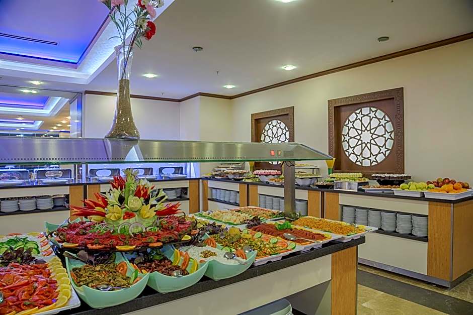 Grand Ozgul Thermal Holiday Village