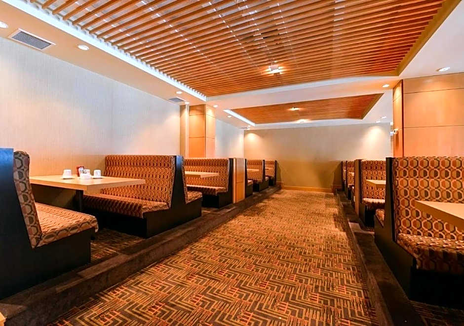 Edmonton Hotel & Convention Center Edmonton