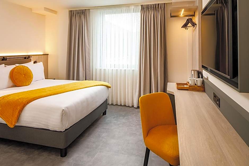 Southgate Hotel London