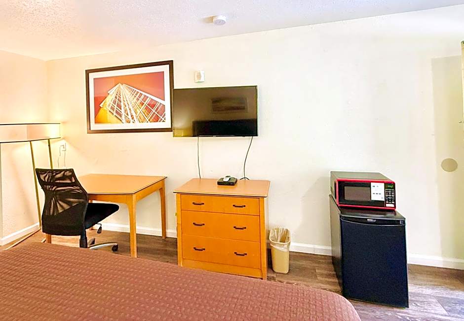 Woodbridge Inn By OYO Rome