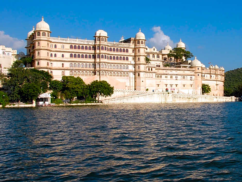 Taj Fateh Prakash Palace Udaipur