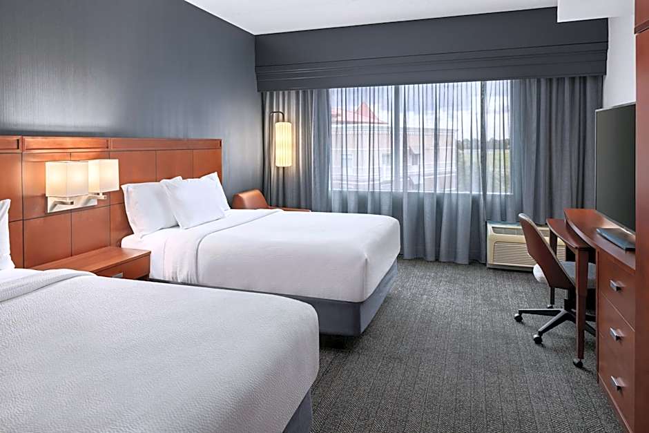 Courtyard by Marriott Minneapolis Maple Grove/Arbor Lakes
