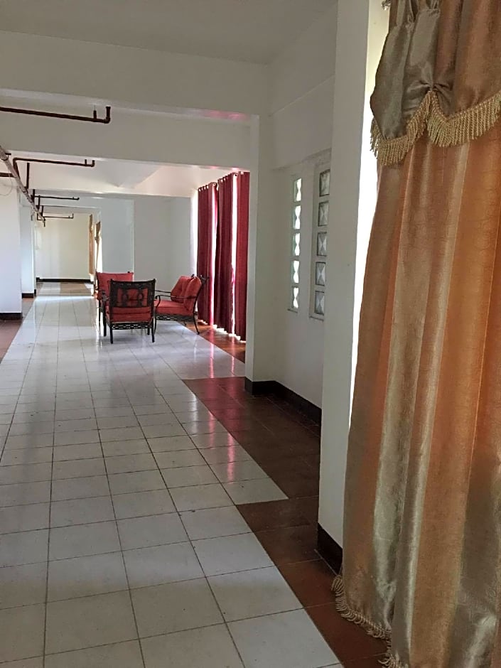 Meaco Royal Hotel-Plaridel