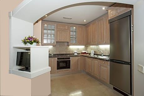 Apartment, 1 Bedroom (2 Adults) (2 Twin Beds and 1 Double Sofa Bed)