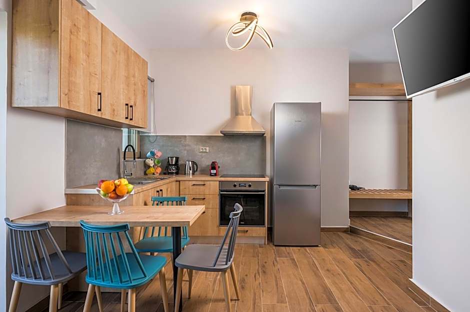 Aequor Luxury Rooms & Apartments