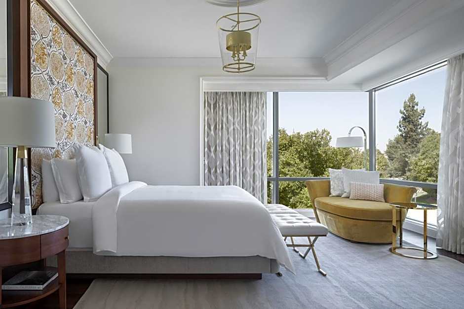 Four Seasons Hotel Westlake Village