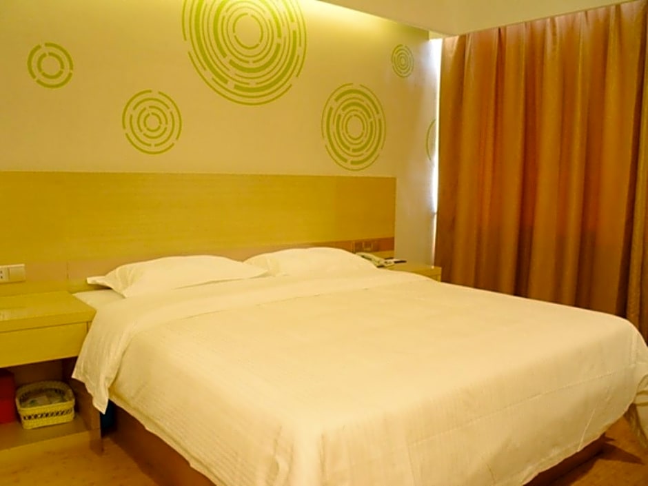 GreenTree Inn Taiyuan Wanbailin District West Bua Station Express Hotel – Taiyuan, GA