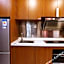 Youyou international apartment (Guangzhou Haizhu Plaza subway station private finance store)