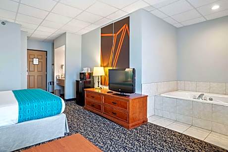1 King Bed Superior Mobility Accessible Room Non-Smoking