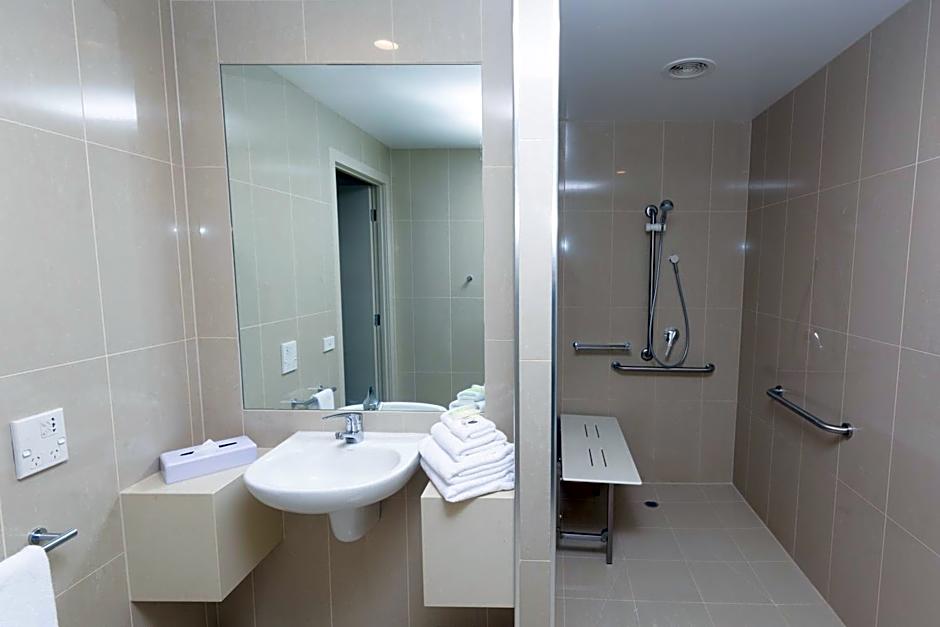 Atlantis Hotel Melbourne