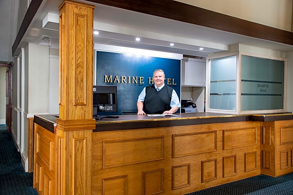 Marine Hotel